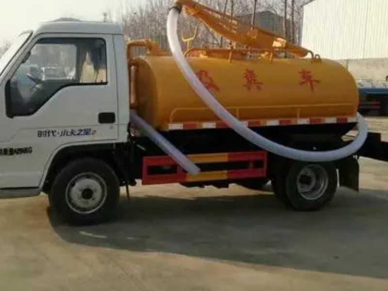 北辰科技园清洗管道，单位污水运输，河道清理